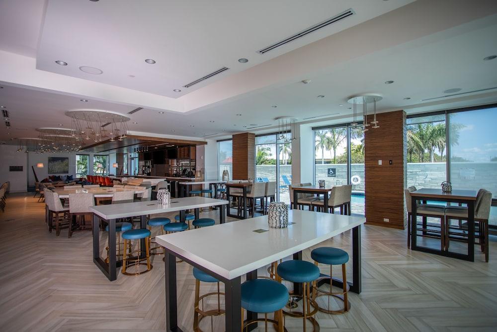 Hilton Garden Inn West Palm Beach I95 Outlets Esterno foto